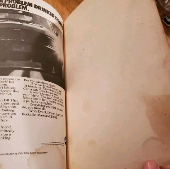 Chilton's SAAB 99 Repair & Tune Up Guide All Models 1969-1975 - Picture 2 of 4